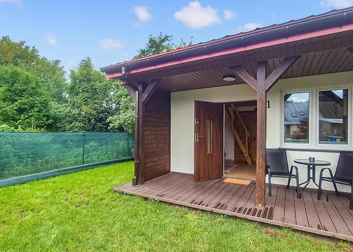 Casa de Férias 1 Bedroom Gorgeous In Sarbinowo