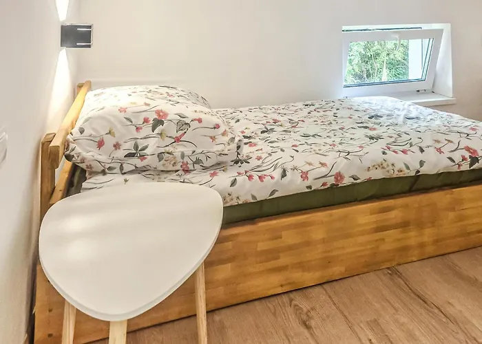 Дом отдыха 1 Bedroom Gorgeous In